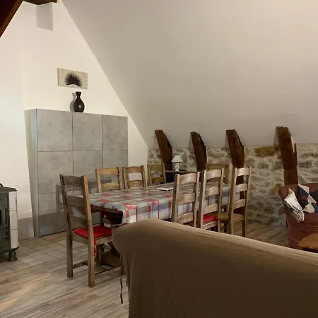 Marianne Apartment *